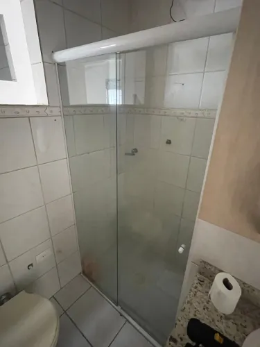 BOX NOVO medida : 185 altura e 1 metro largura