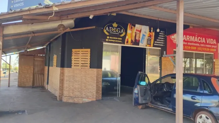 Sala Comercial de Esquina na Av. J - Aureny 3 (Excelente Visibilidade!)