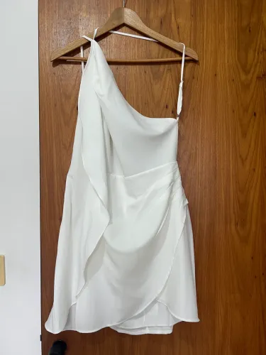 Vestido Branco Festa