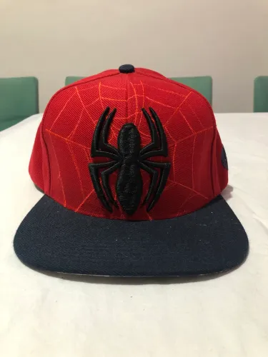 Boné Homem-Aranha Piticas!