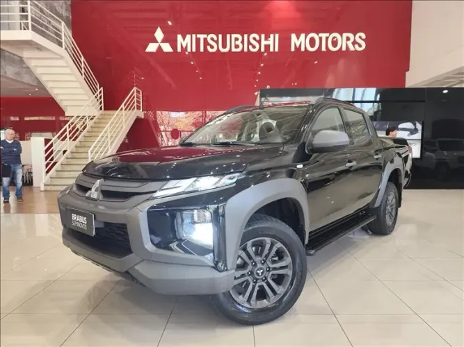 Mitsubishi L200 Trit. S.out. GLS 2.4 CD Diesel Aut. 2025