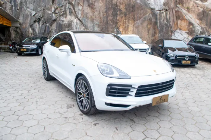 Porsche Cayenne Coupe Platinum ED. 3.0 (híbrido) 2023