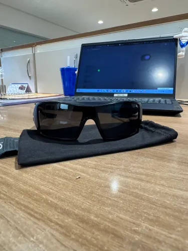 OAKLEY OIL RIG
