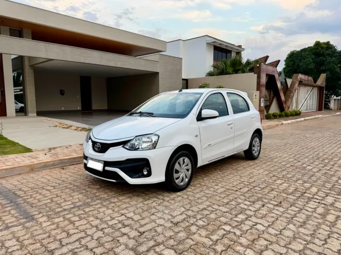 Toyota Etios X 1.3 Flex 16V 5P Mec. 2018