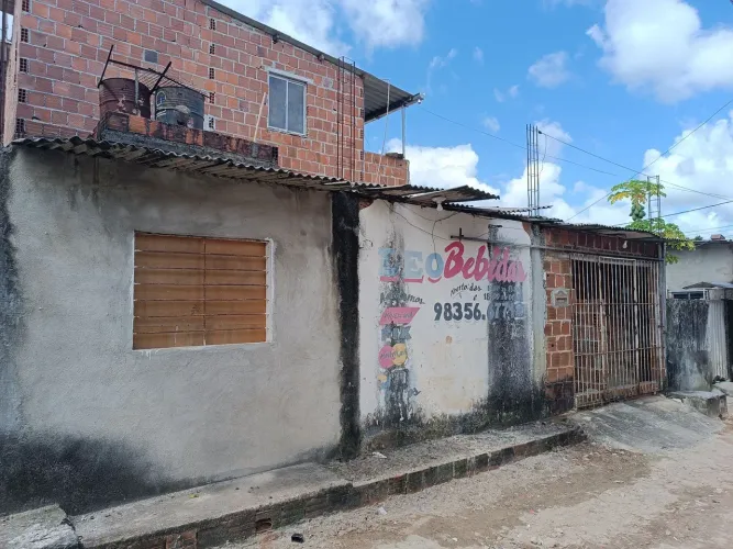 1 Casa com 3 kitnets Márcos Freires 