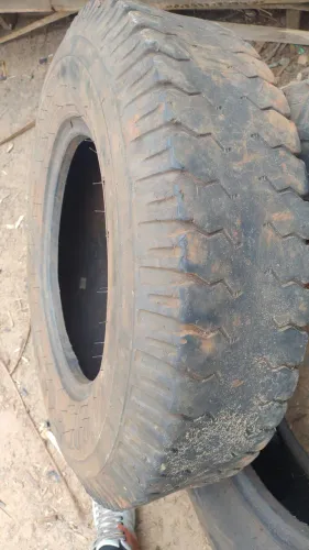 Pneu 750x16 usado bom e barato