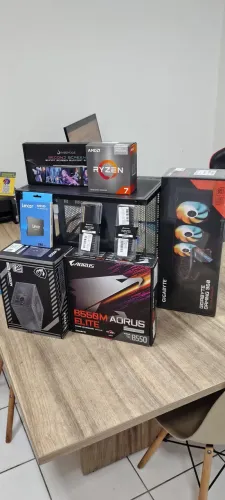 Pc Gamer Amd Ryzen 7 5700G 16GB DDR4 SSD 240GB Vega 7 Gigabyte Aorus - Loja fs