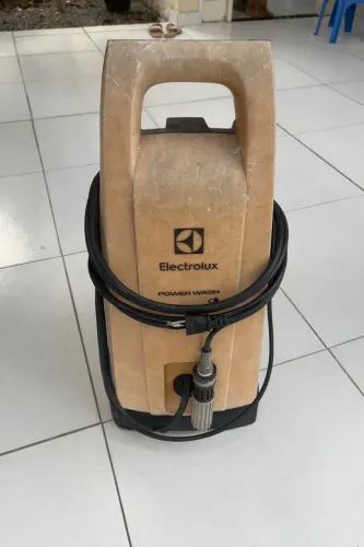 Lavadora de alta pressão Electrolux 
