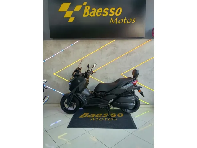 Yamaha Xmax 250 connected abs 2025