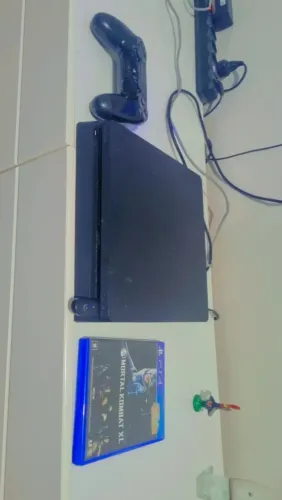 Playstation 4 slim zerado, 1tb de memoria