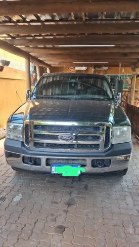 Ford F-250 XLT 4.2 180cv CD TB Diesel 2004