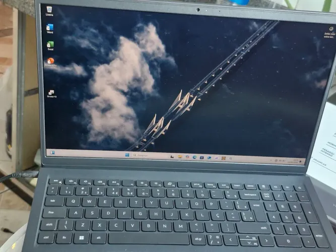 Notebook Dell inspiron i5