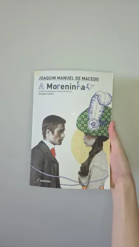 A Moreninha - Joaquim Manuel de Macedo | Livro Usado em Ótimo Estado
