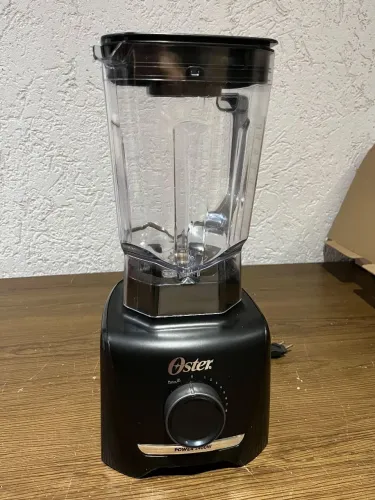 Liquidificador Oster Power 1400W - Full Preto Modelo OLIQ610 | 220V