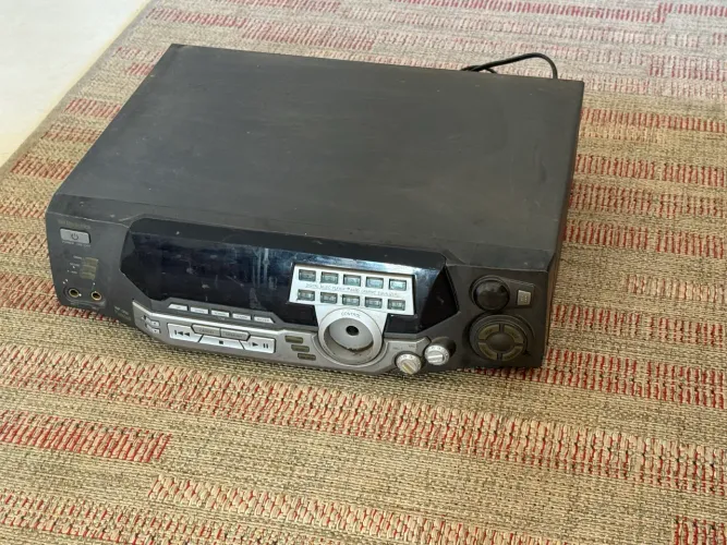 Videoke RAF VMP3700 (sucata)