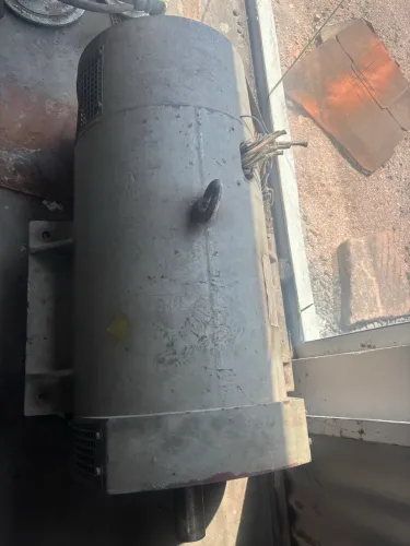 Vendo alternador gerador solteiro 72 kVA