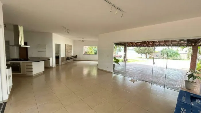 Casa em Condomínio para aluguel, 3 quartos, 1 suíte, 4 vagas, Vivendas do Sol - Rio das Pe