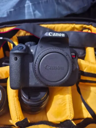 Câmera fotográfica Canon T5I