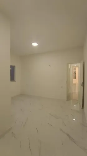 Casa com 3 Suítes no Eusébio