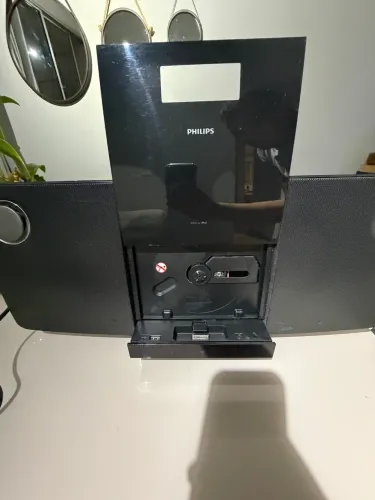Rádio Phillips Dcm 276/78 CD e USB
