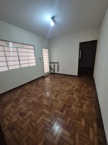 Casa Térrea Locação - 2 dormitórios - Jardim Emília - Jacareí