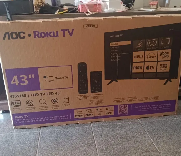 Tv e 2 celulares novos na caixa