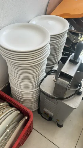 Pratos para pizzaria e restaurante