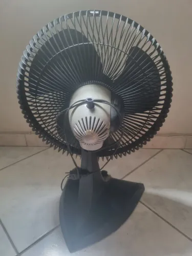 Ventilador arno 40 cm advence repelante