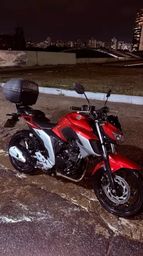 FAZER 250 2017/2018