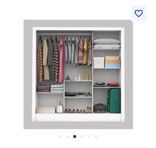 Guarda roupa portas de correr branco com espelho.