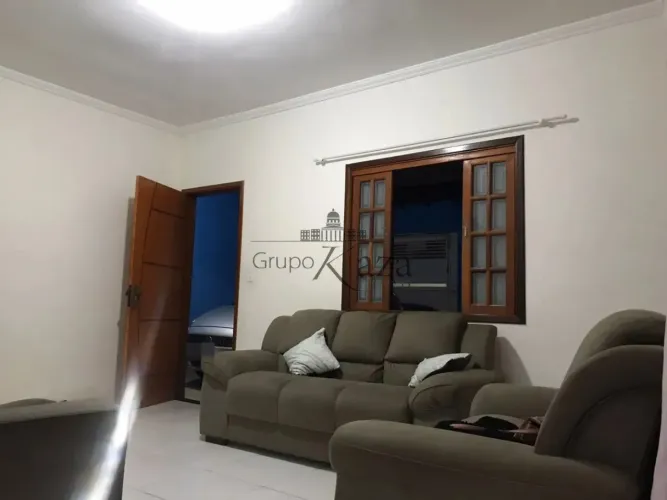 Casa - Jacareí - Residencial Parque dos Sinos - 3 Dormitórios - 175m²