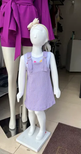 Manequim infantil de 4-6 anos