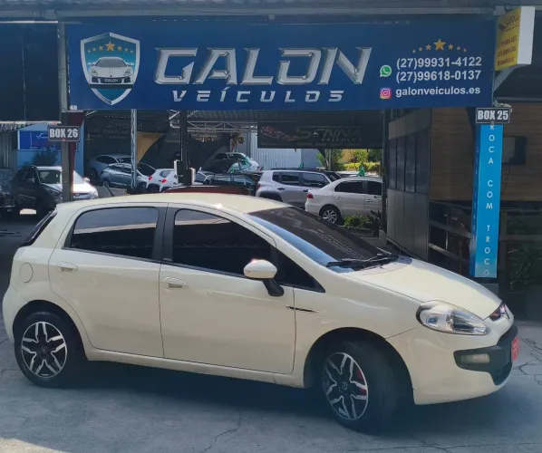 Fiat Punto Essence 1.6 Flex 16V 5P 2014