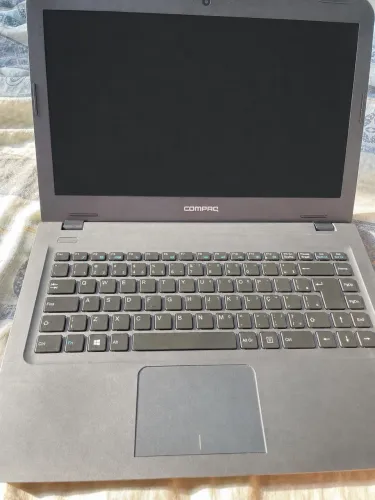 Notebook Compaq - Windows 10 ( ACEITO OFERTA)