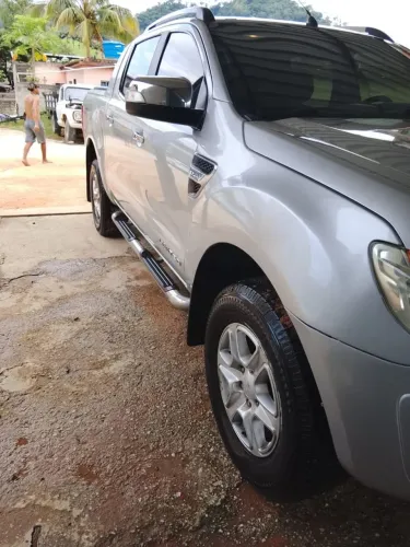 Ford Ranger Limited 3.2 20V 4X4 CD Aut. Dies. 2014