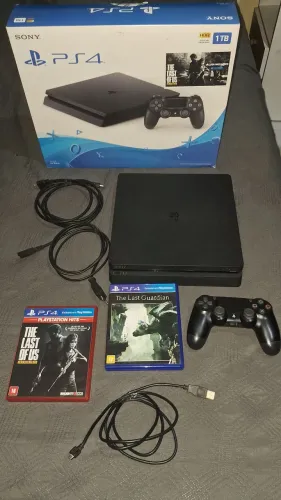 Ps4 1T Com 1 Controle e 2 Jogos