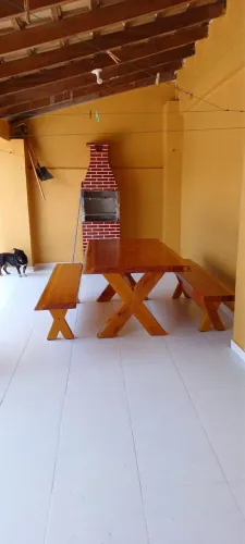 Mesa de madeira legítima (passo cartão e parcelo em 2x)