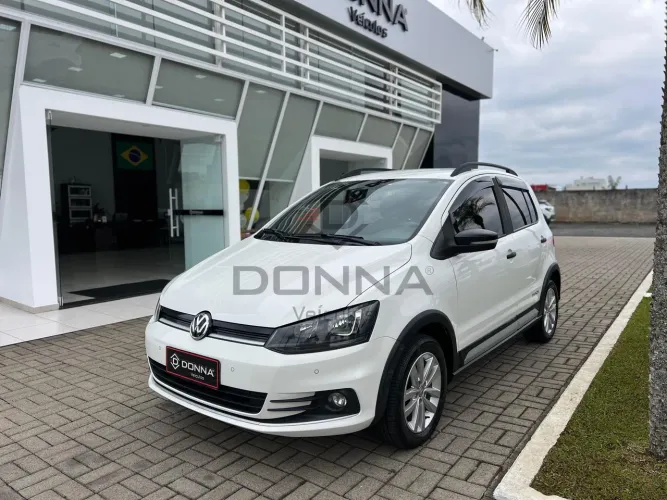 Volkswagen Fox Track 1.0 Flex 12V 5P 2017