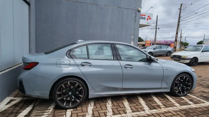 BMW 320I A 2.0 TB M Sport Activeflex 16V 4P 2025