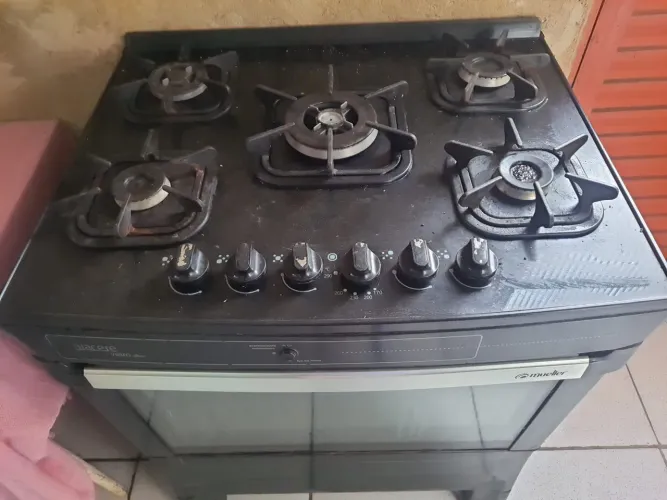 Vendo fogão