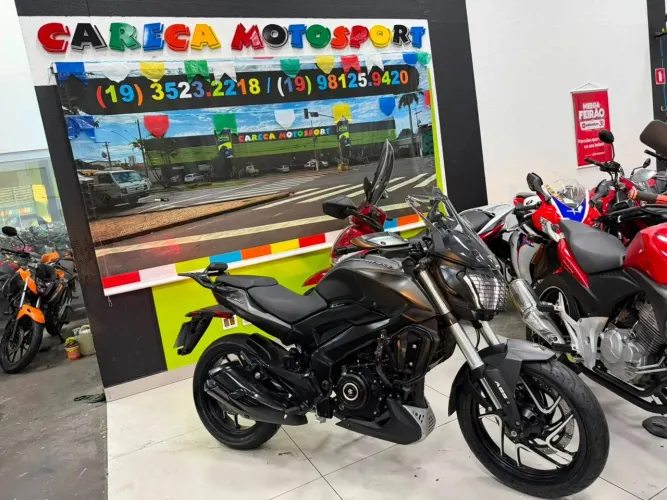 BAJAJ DOMINAR 400