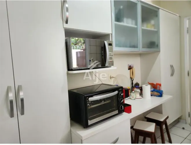 VENDE-SE Casa em condomínio NO VIVER BOSQUE - MARÍLIA/SP