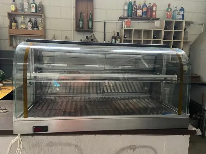 ESTUFA SALGADEIRA