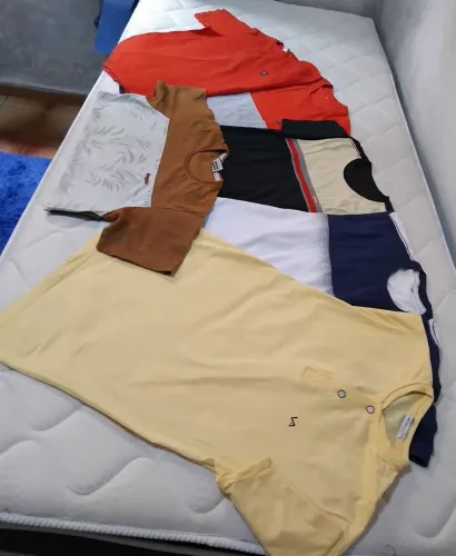 Vendo combo camisas, tamanho 16anos