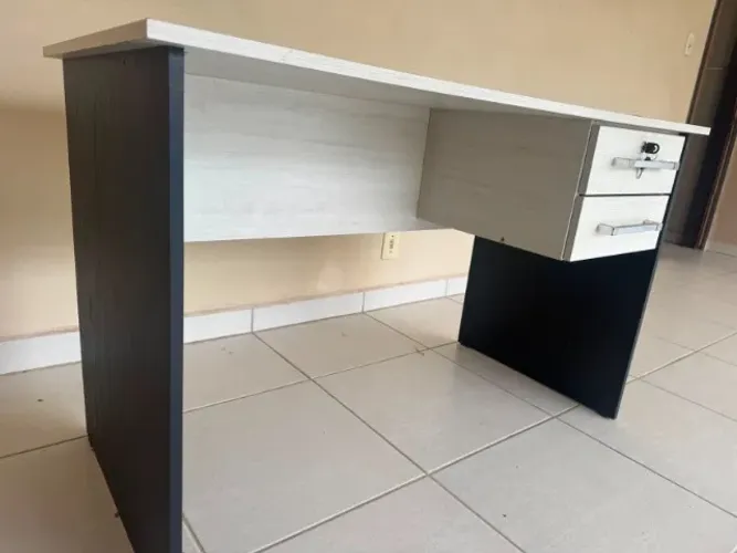 Mesa para Computador/Escritório