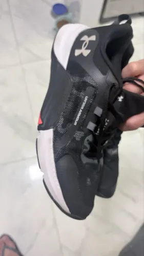 Tênis Under Armour 