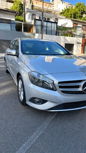 Mercedes-Benz Classe A 200 1.6 TB 16V Urban 156cv Aut. 2013