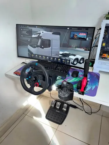 Simulador completo Logitech g29