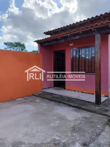 Rutileia imóveis vende ou aluga excelente casa em Jardim Itambi, Itaboraí/RJ.