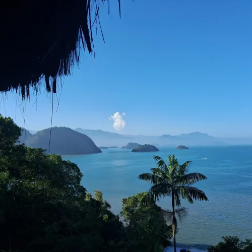 Apartamento/Flaty para temporada em Ubatuba -Bairro Itaguá ao lado do Projeto Tamar
